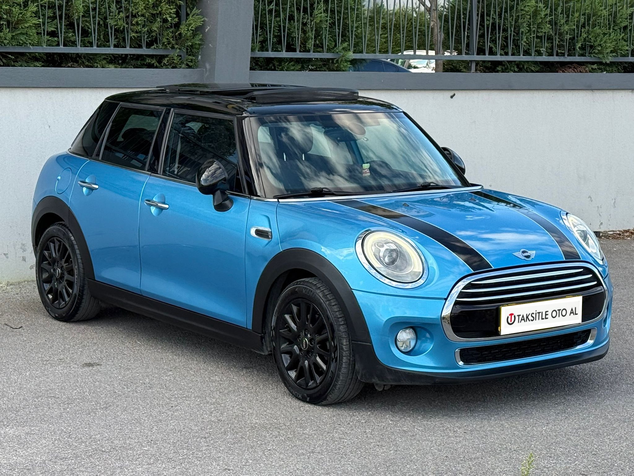 2015 Mini Cooper 1.5 Chili 